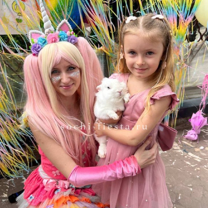 Шоу с кроликом в Владивостоке