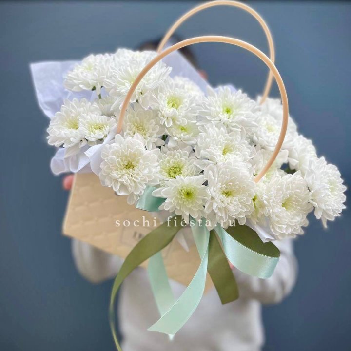 Сумочка с хризантемами в Владивостоке