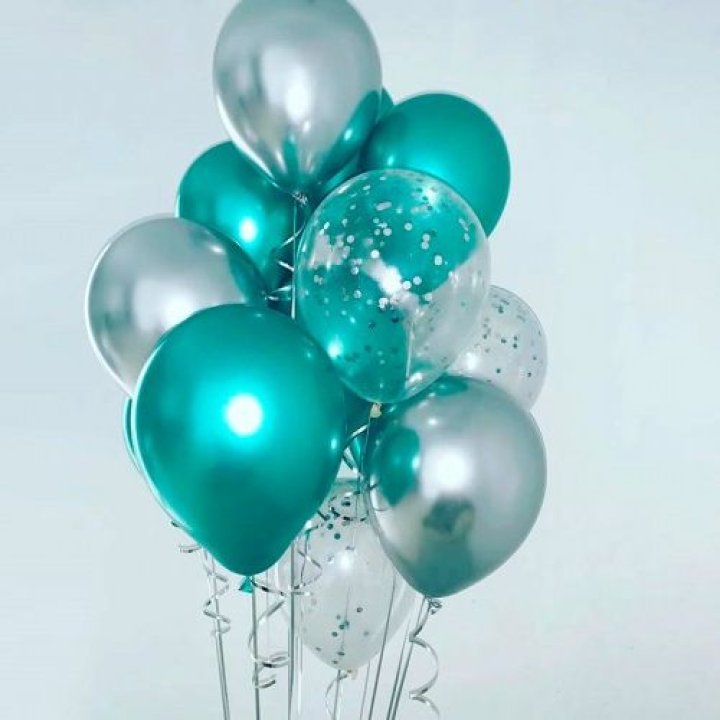 Фонтан шаров "Изумрудный" в Владивостоке