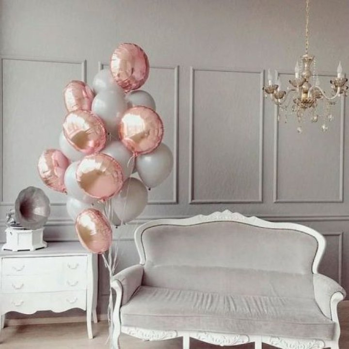 Фонтан шаров "Софт рози" в Владивостоке