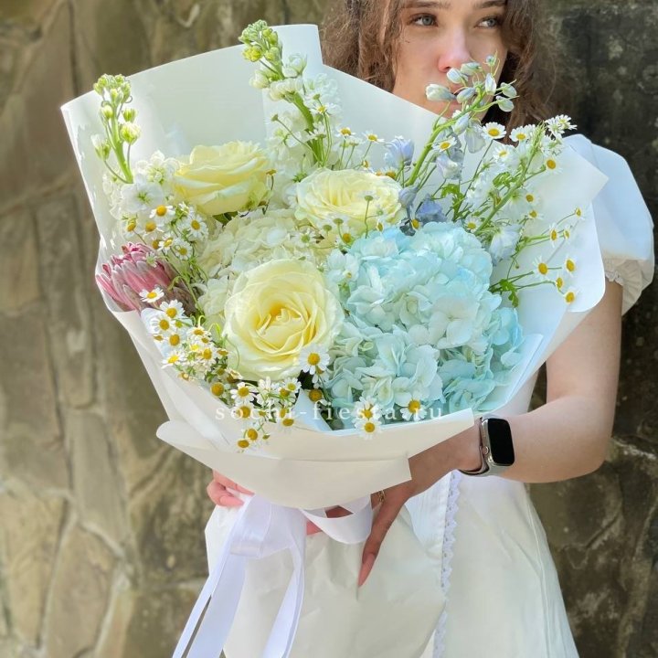 Дизайнерский букет №27 в Владивостоке