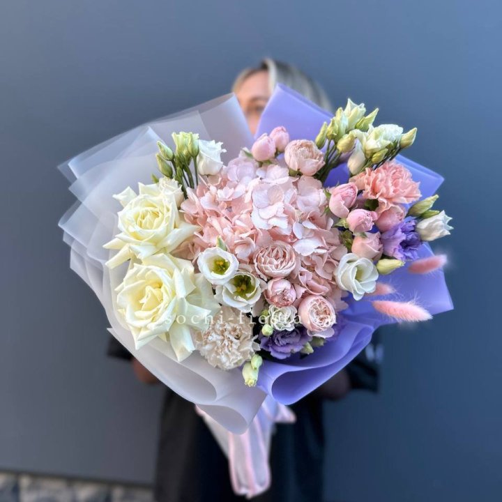 Букет "Виолет дрим" в Владивостоке