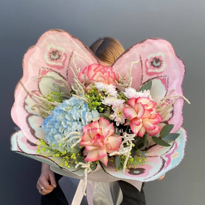 Дизайнерский букет бабочка №5 в Владивостоке