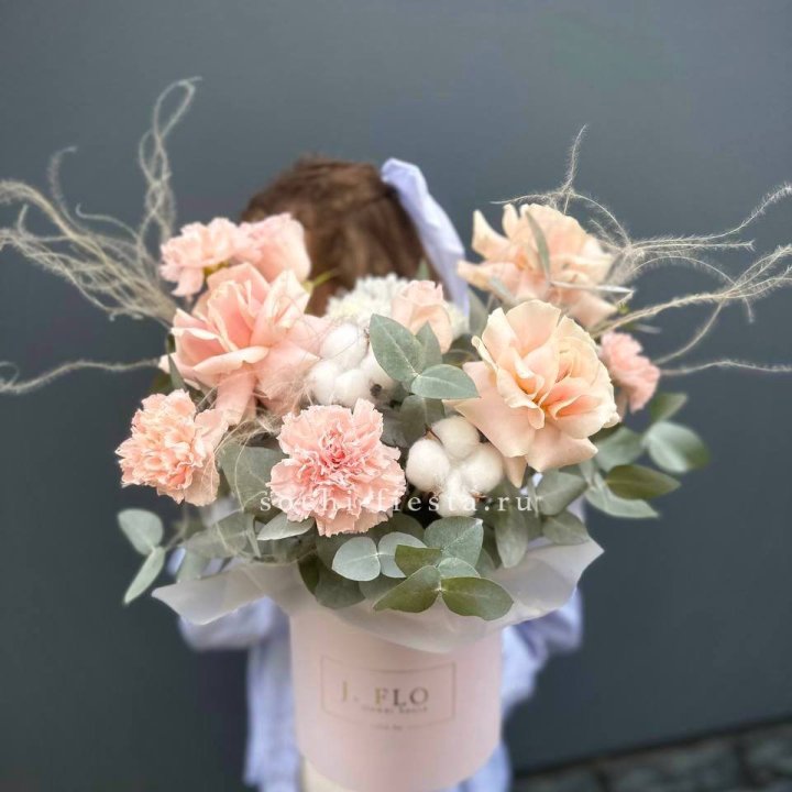 Цветочный бокс "Лесия" в Владивостоке