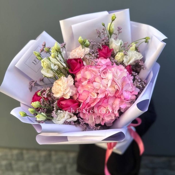 Гортензия "Перпил" в Владивостоке