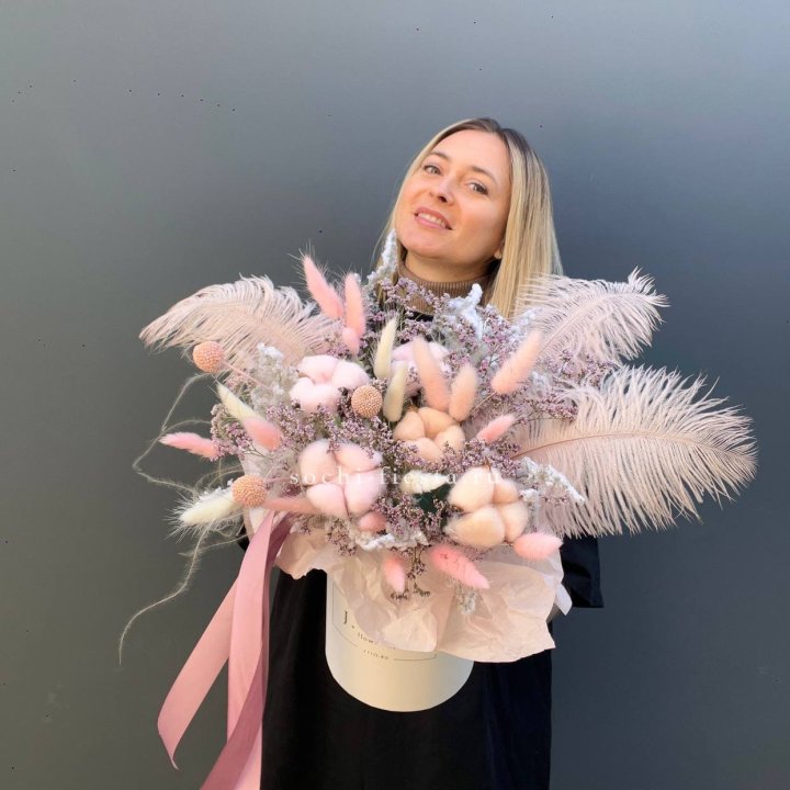 Авторский бокс с сухоцветами в Владивостоке