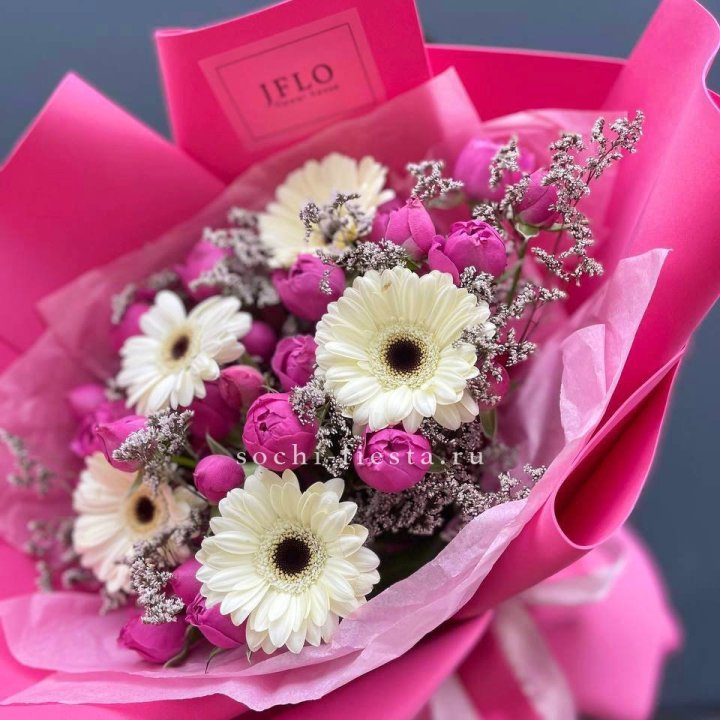 Букет гербер и мисти бабблс  в Владивостоке