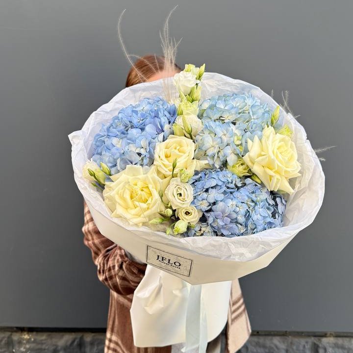 Букет "Глубина глаз" в Владивостоке