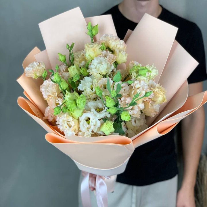 Букет эустом "Крем" в Владивостоке