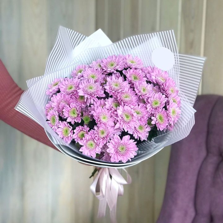 Букет розовых хризантем в Владивостоке