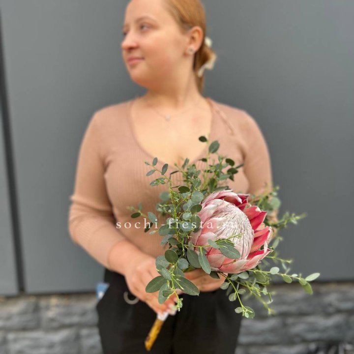 Свадебный букет "Протея" в Владивостоке