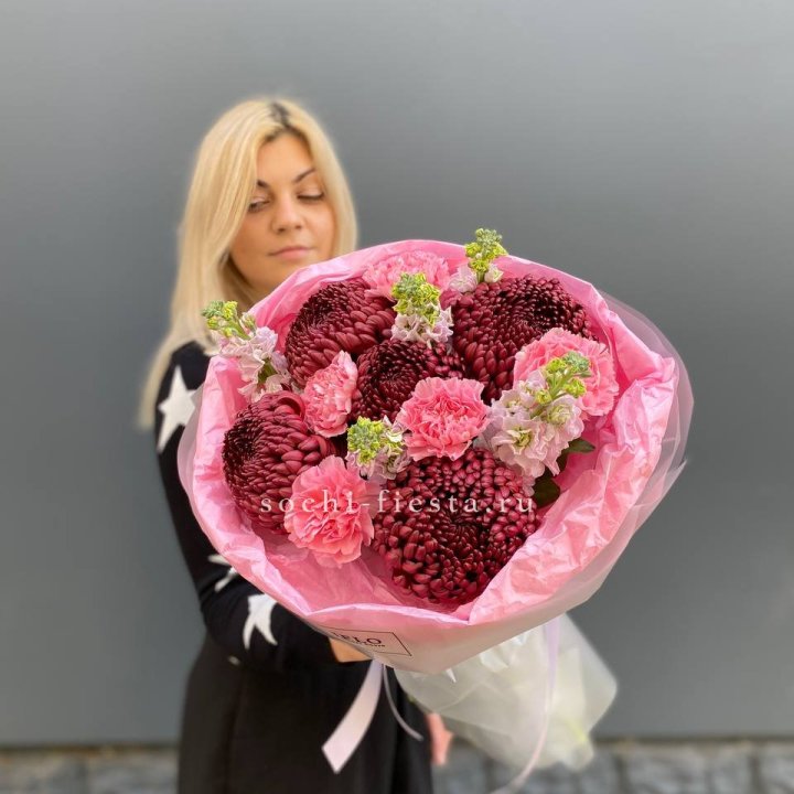 Букет "Сияющая любовь" в Владивостоке