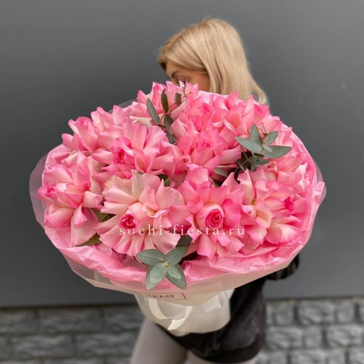 11 французских роз в Владивостоке