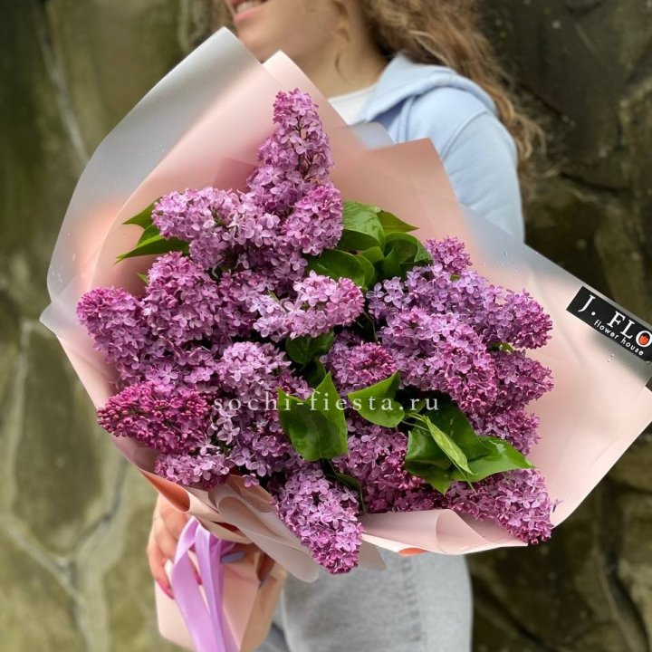 Букет сирени №3 в Владивостоке