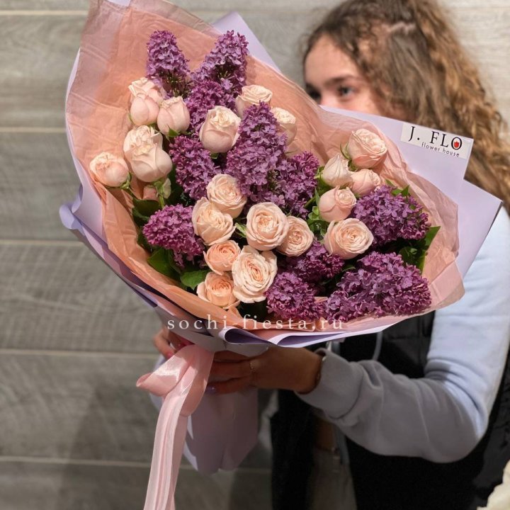 Букет "Лиловая весна" в Владивостоке