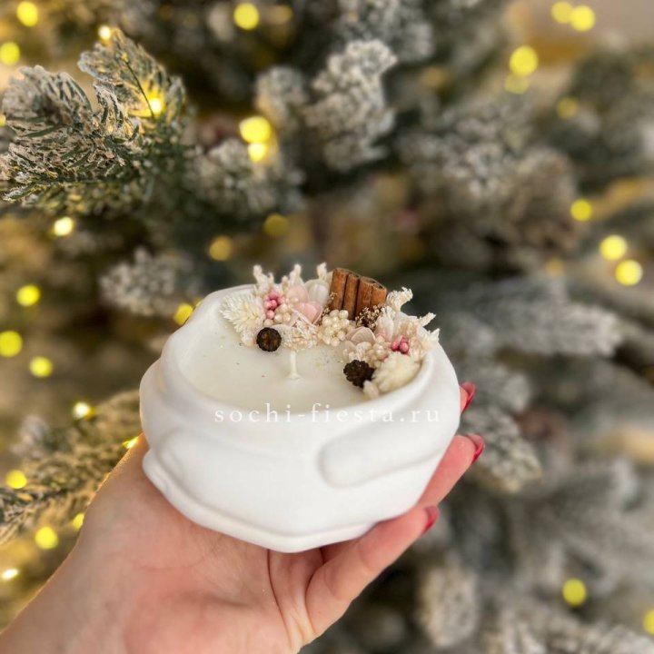 Свеча ароматическая в гипсе Руки с корицей в Владивостоке