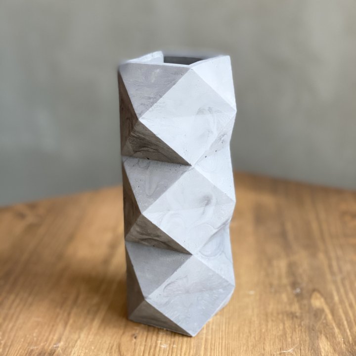 Дизайнерская ваза №1 в Владивостоке