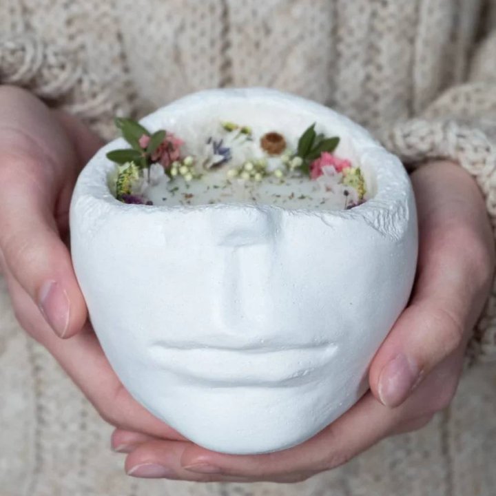 Дизайнерская свеча  в Владивостоке