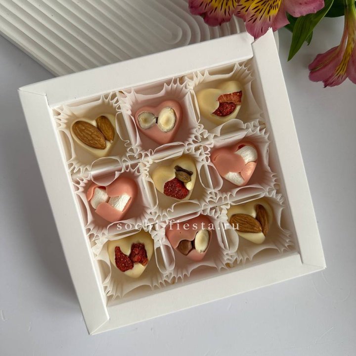 Набор конфет из бельгийского шоколада Сердца в Владивостоке