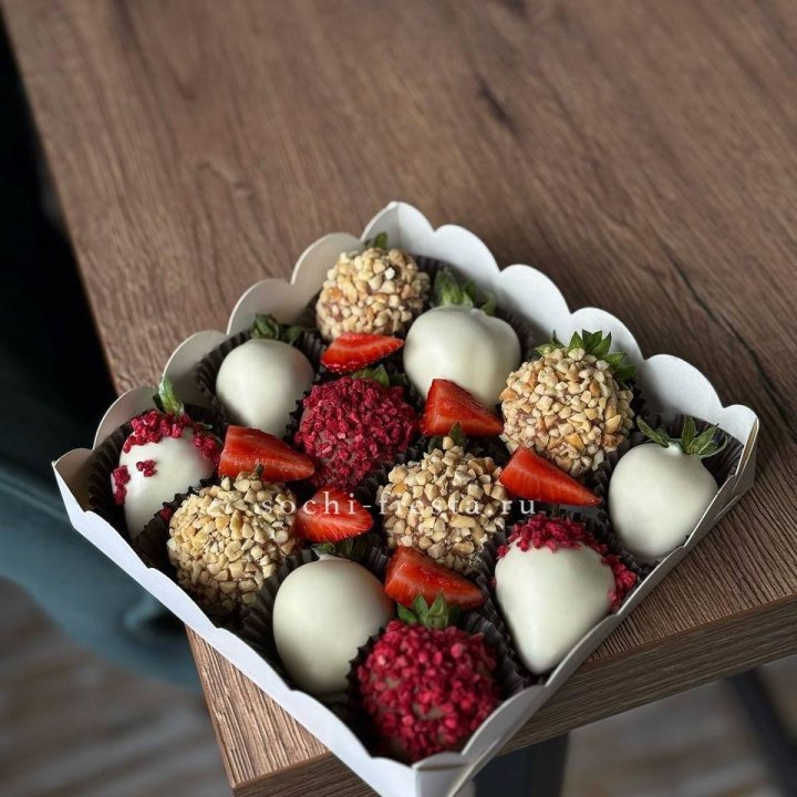 Клубника в шоколаде 12 ягод №2 в Владивостоке