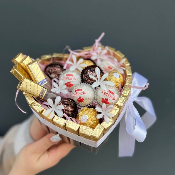 Подарочный набор шоколада в Владивостоке