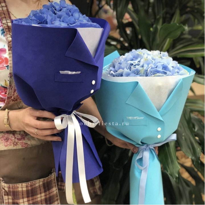 Букет с гортензией с пиджаком в Владивостоке