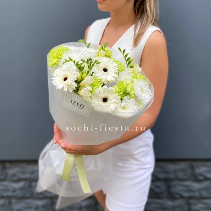 Букет "Джиржи фловерс" в Владивостоке