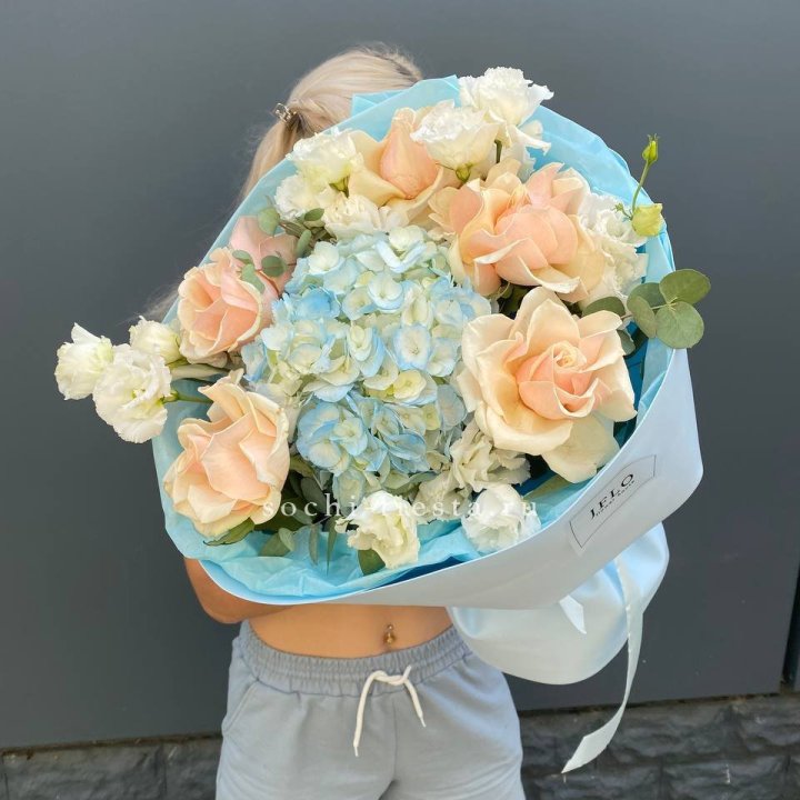 Сборный букет "Голубой закат" в Владивостоке