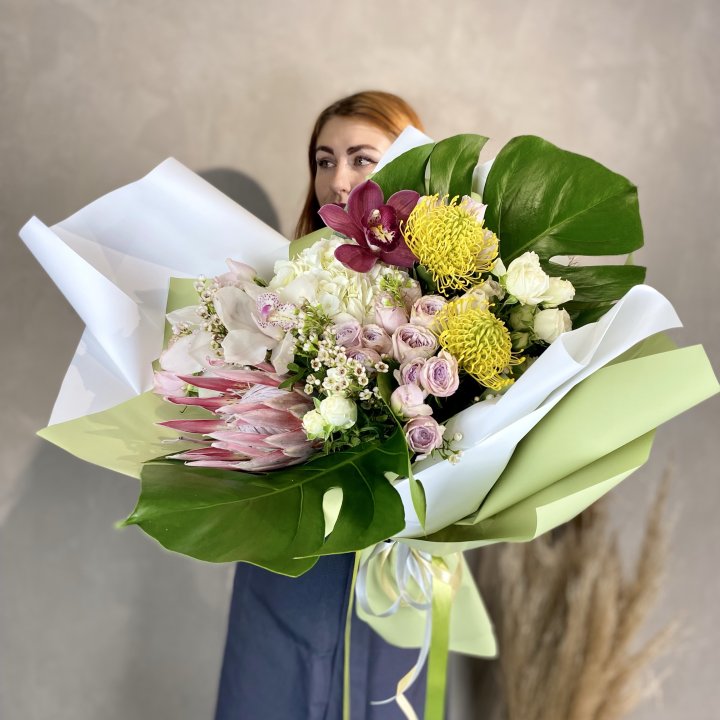 Дизайнерский букет экзотики в Владивостоке