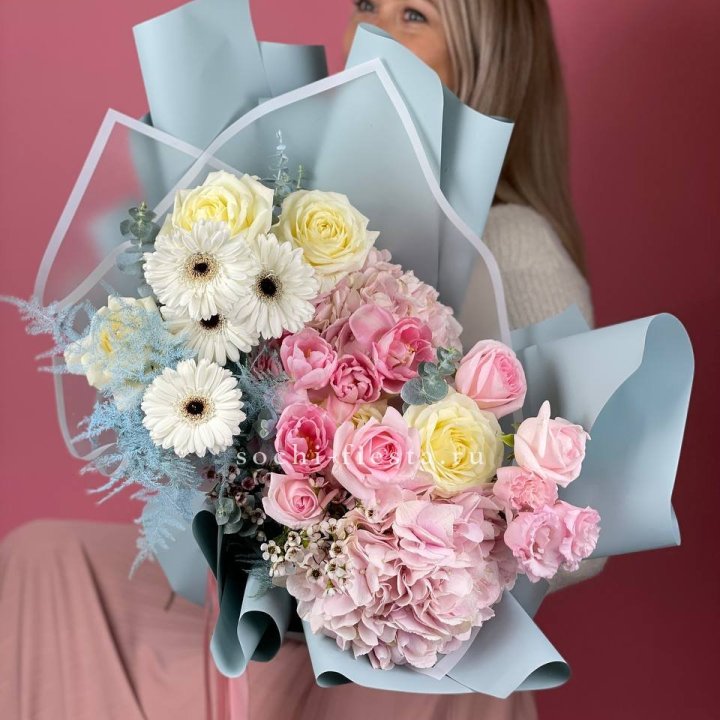 Дизайнерский букет "Адель" в Владивостоке