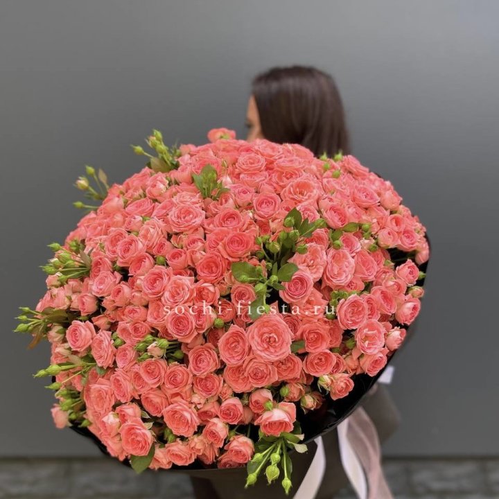 101 кустовая роза Барбадос в Владивостоке