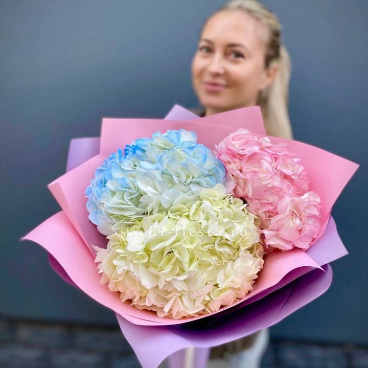 Букет гортензий "Тоника" в Владивостоке