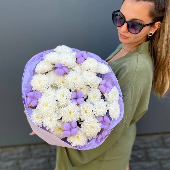  Букет  хризантем и хлопка в Владивостоке