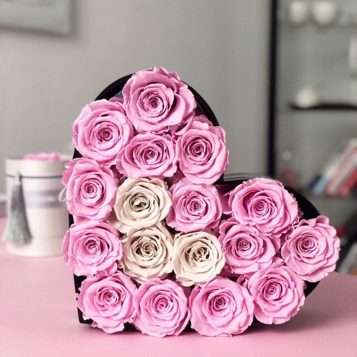 Сердце из роз в Владивостоке