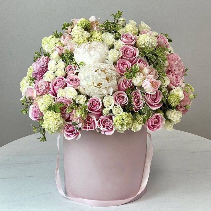 Цветочный бокс "Фантастик" в Владивостоке