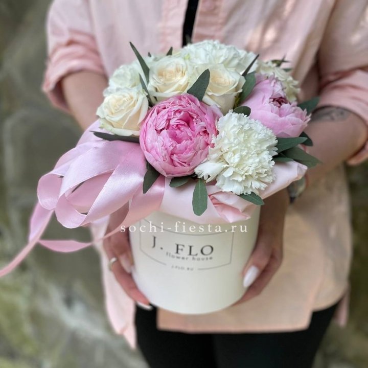 Цветочный бокс мини №2 в Владивостоке