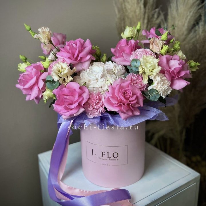 Цветочная коробка "Мишель" в Владивостоке