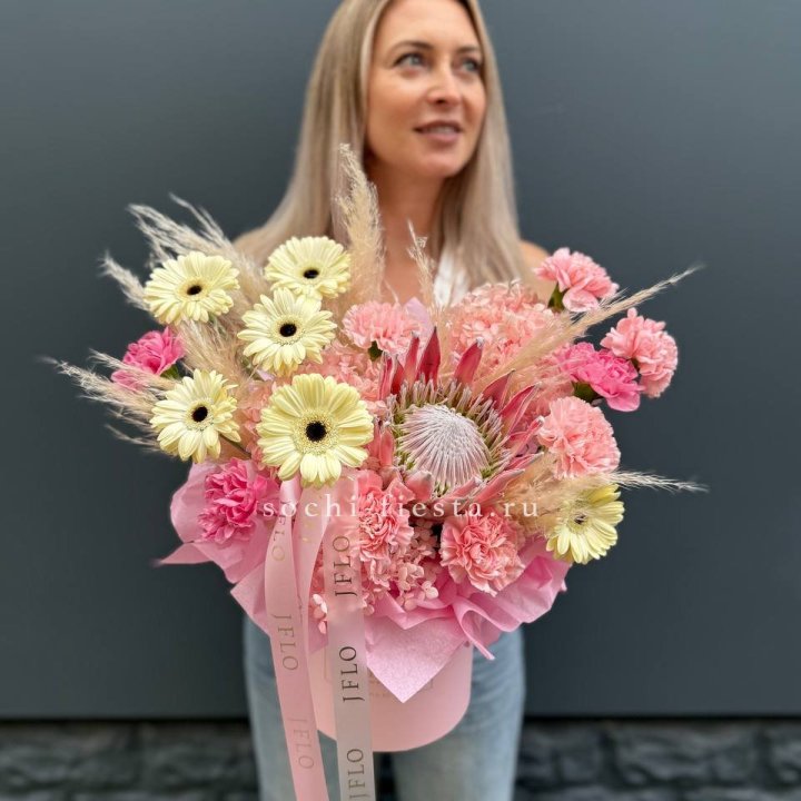 Авторский бокс "Принцесса"  в Владивостоке