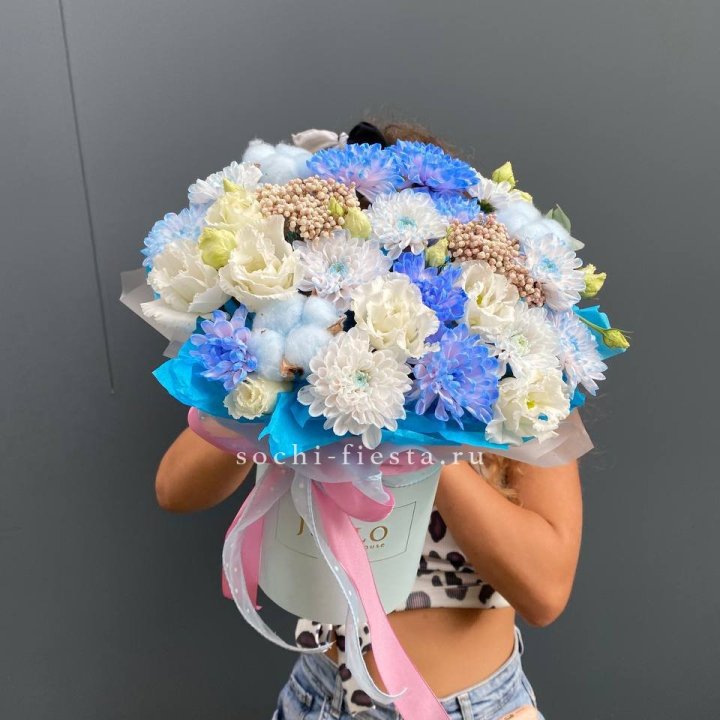 Коробка цветов  " Облако" в Владивостоке