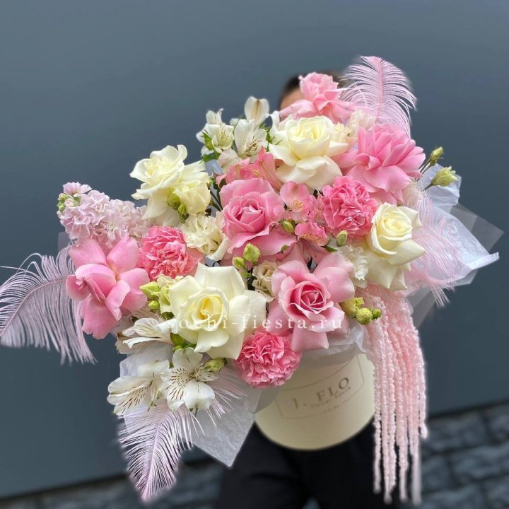 Дизайнерский бокс "Ловели" в Владивостоке