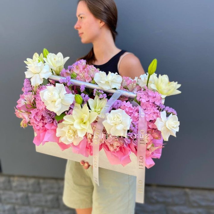 Большой бокс розовый в Владивостоке