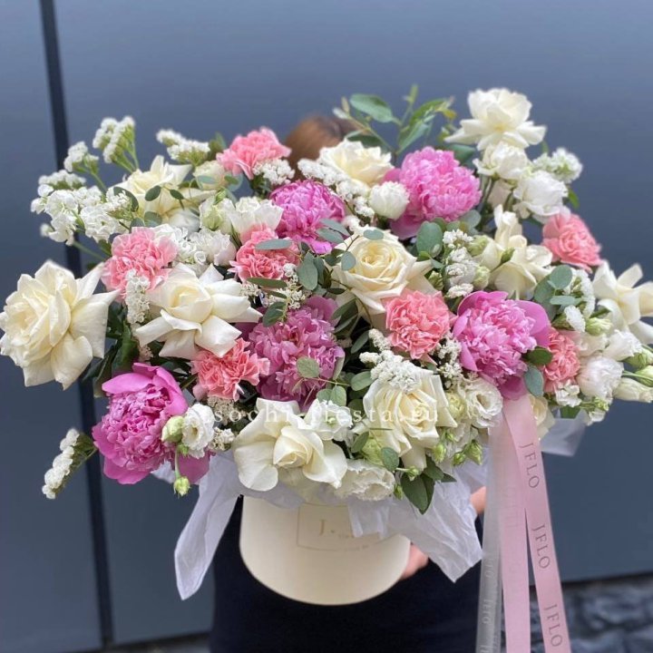 Дизайнерский бокс "Амор этерна" в Владивостоке