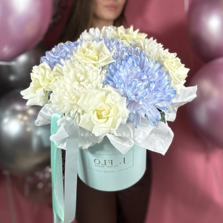 Коробка с цветами "Вольта" в Владивостоке