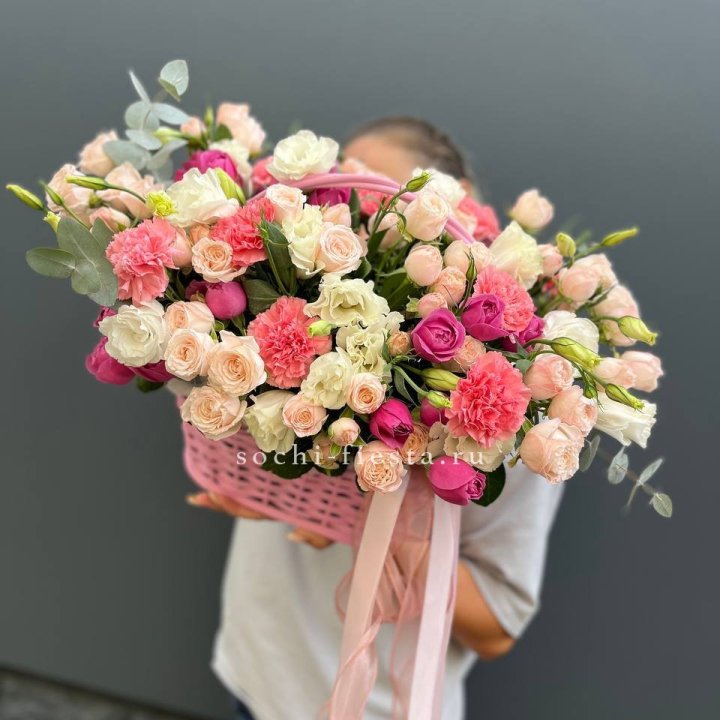 Цветочная корзина "Флоренция" в Владивостоке