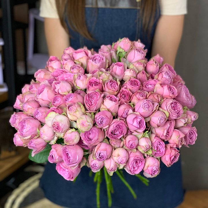 Розы Lavender поштучно в Владивостоке