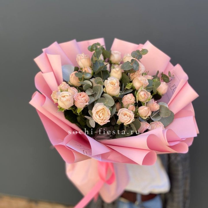 Букет пионовидных роз Cute Love в Владивостоке