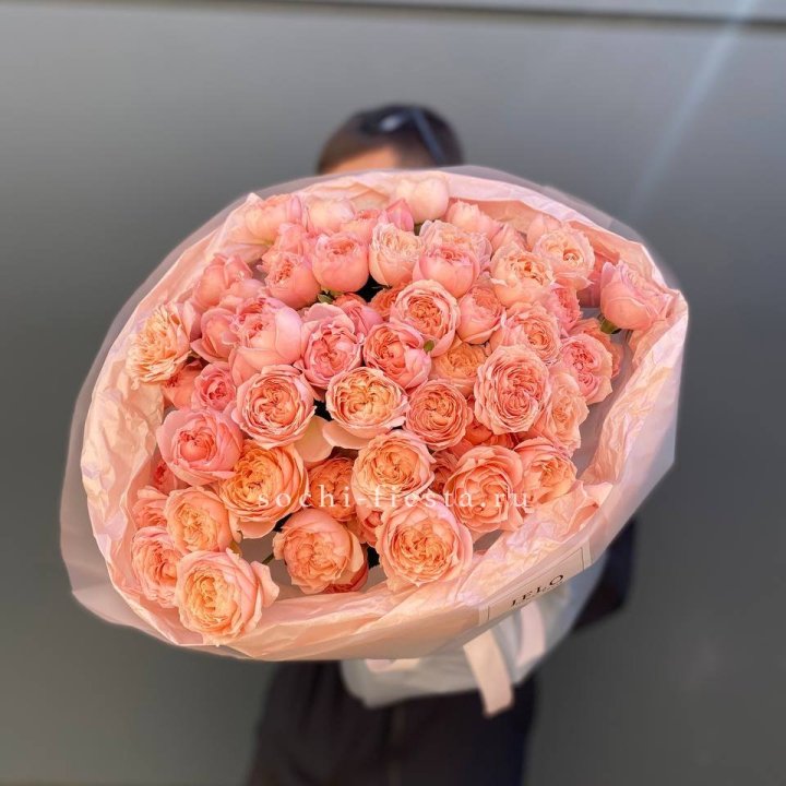 Букет из 21 пионовидной розы Джульетта в Владивостоке
