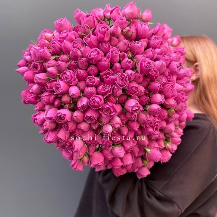 101 пионовидная Мисти Баблс в Владивостоке