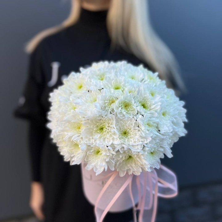 Коробка с хризантемами №1 в Владивостоке