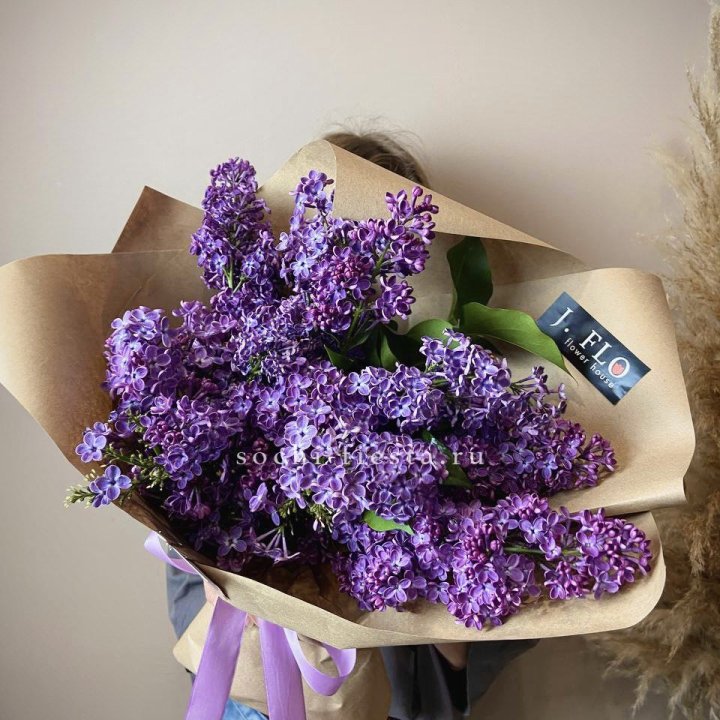 Букет сирени №1 в Владивостоке